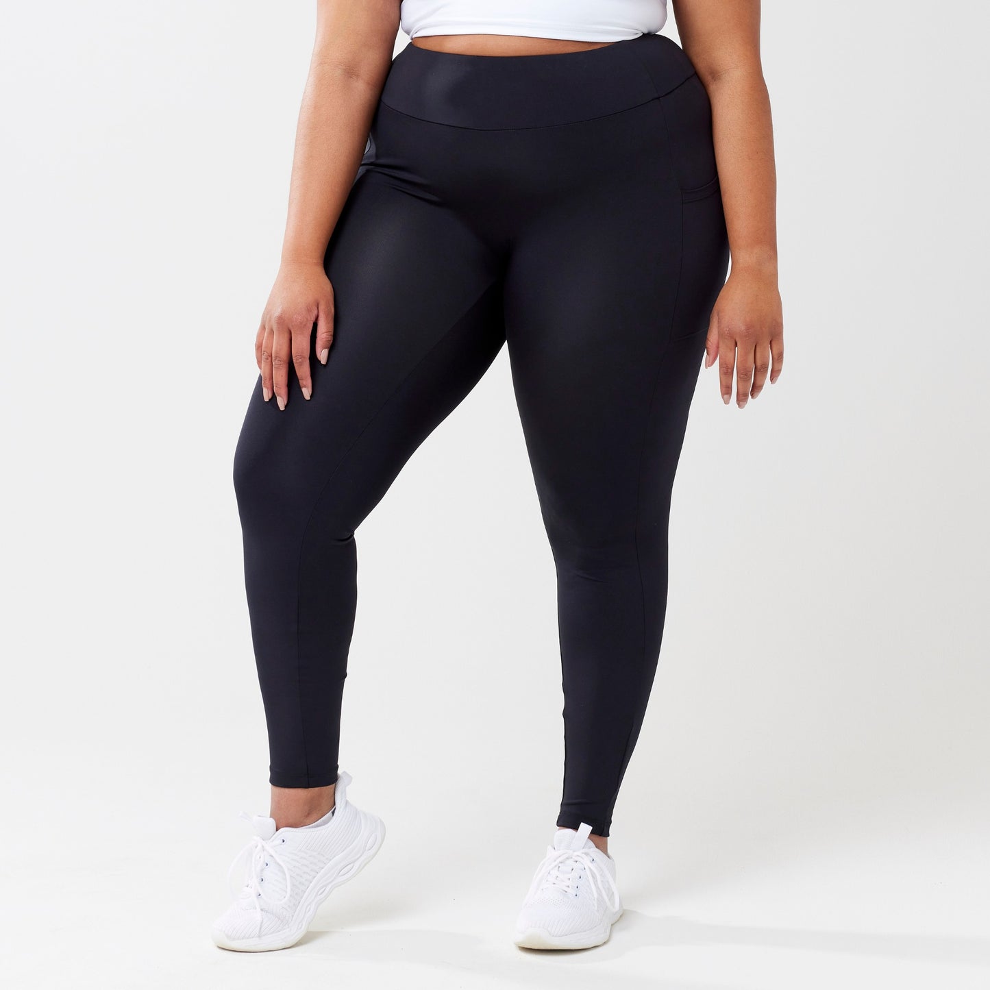 High-Rise Pocket Leggings - Black